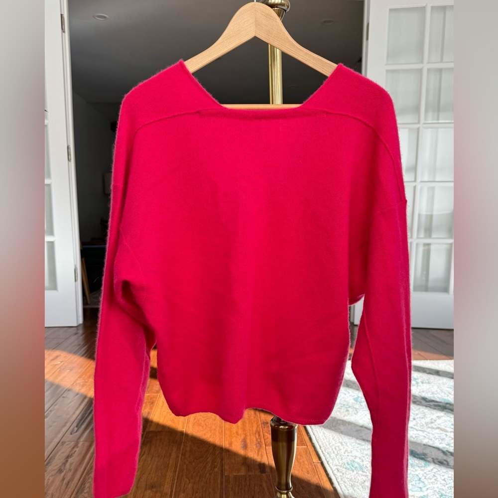 Free People Solitaire Cashmere V neck Sweater in gorgeous bright color size S - Picture 3 of 10